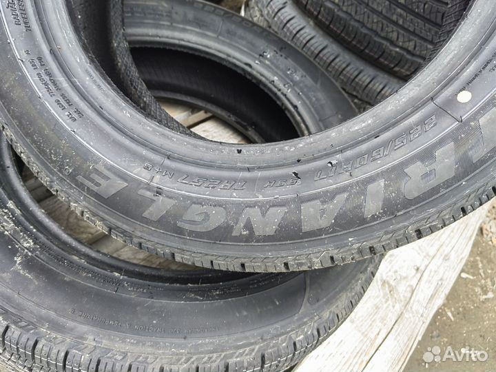 Triangle TR257 225/60 R17