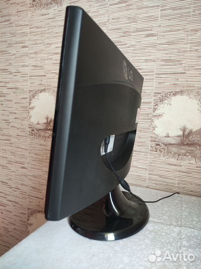 Монитор LG