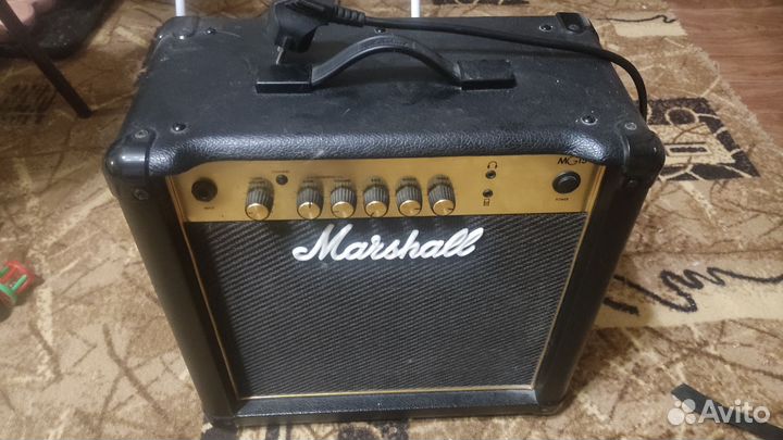Комбоусилитель Marshall MG15CF
