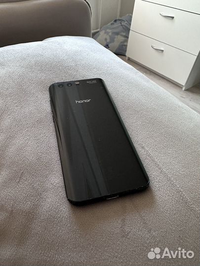 HONOR 9, 6/64 ГБ