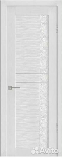 Дверь новая белая/700 мм