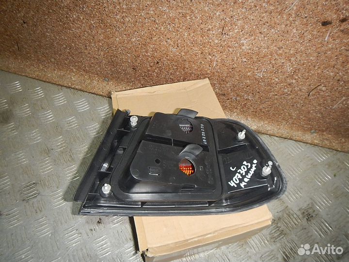 Фонарь задний левый, Nissan (Ниссан) -maxima (A32)