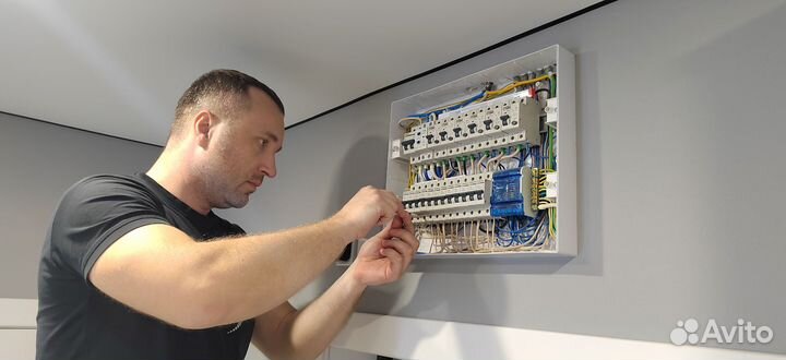 Услуги электрика электромонтажные работы