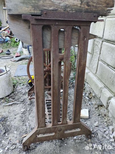 Швейная машинка singer под реставрацию