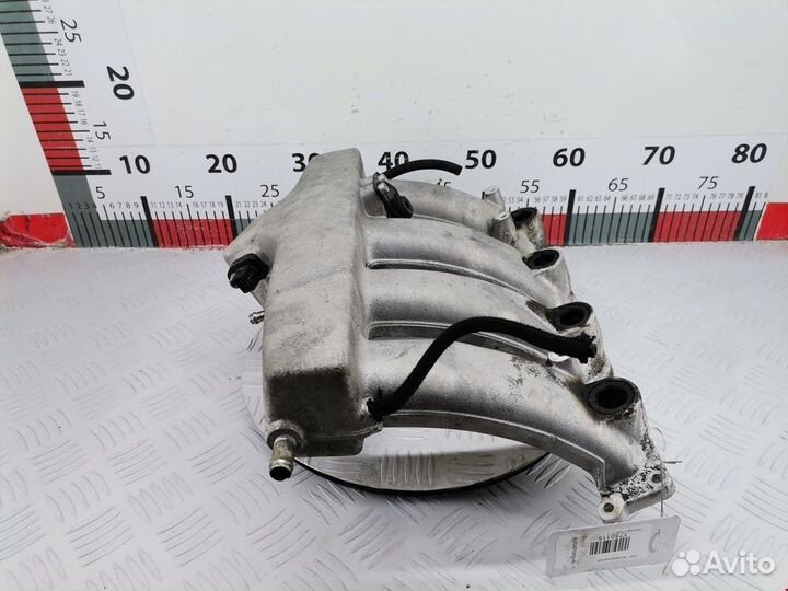 Коллектор впускной Volkswagen Passat B5 1998