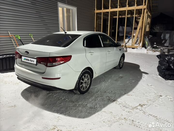 Kia Rio 1.6 AT, 2015, 255 377 км