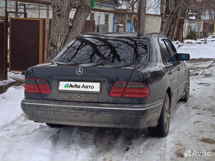 Mercedes-Benz E-класс 2.4 AT, 1999, 580 000 км