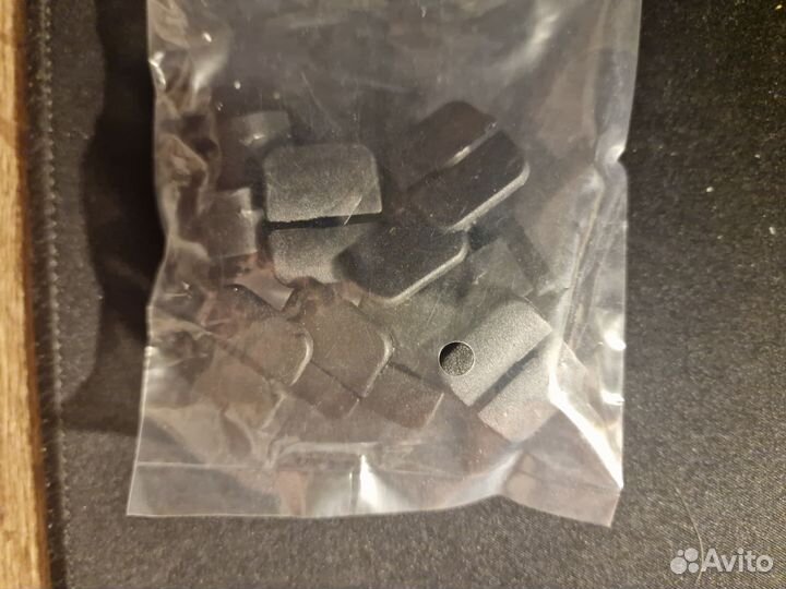 Клипсы шумоизоляции капота VAG