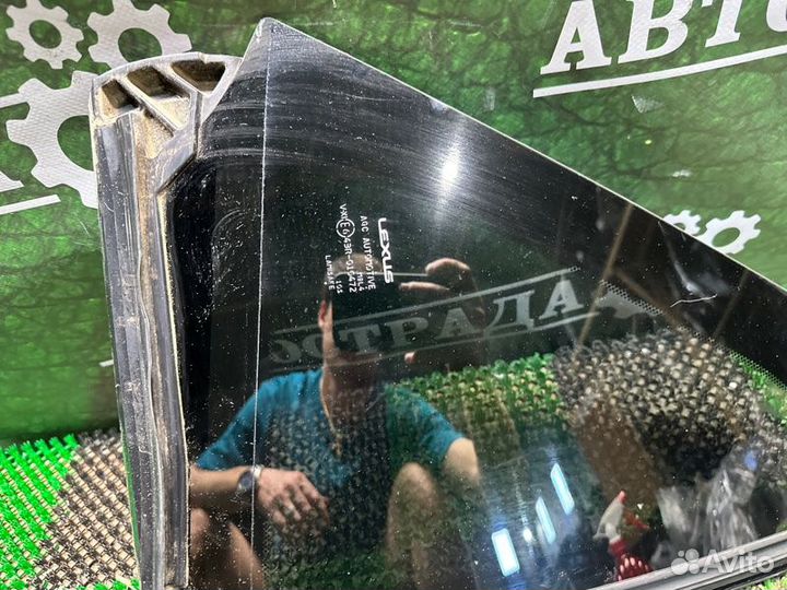 Форточка двери задняя правая Lexus Ls 2017-2023