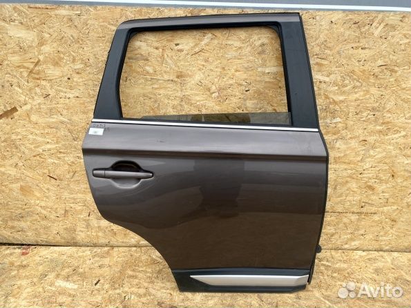 Дверь правая Митсубиси Аутлендер 3 GF (2012-2023)