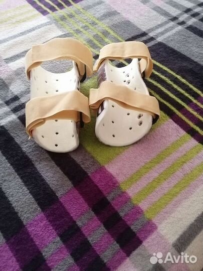 Тутора на ноги ребенку