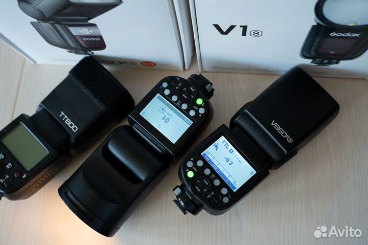 Вспышка TT600