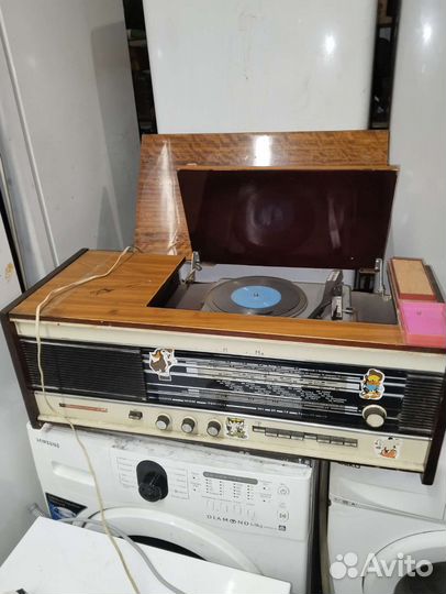 Радиола Кантата 204