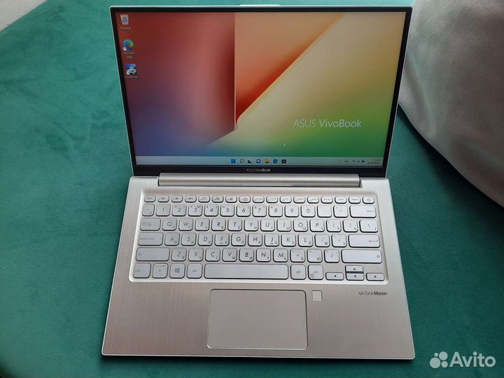 Ультрабук asus vivobook s13 core-i3, GF mx150, IPS