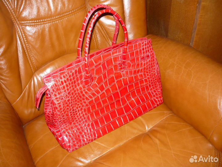 Сумка красный лак нат.(Италия)