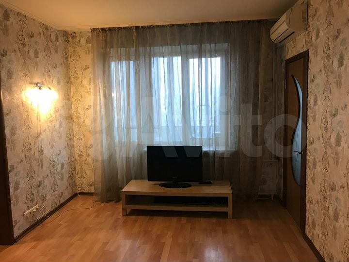 2-к. квартира, 45 м², 6/8 эт.