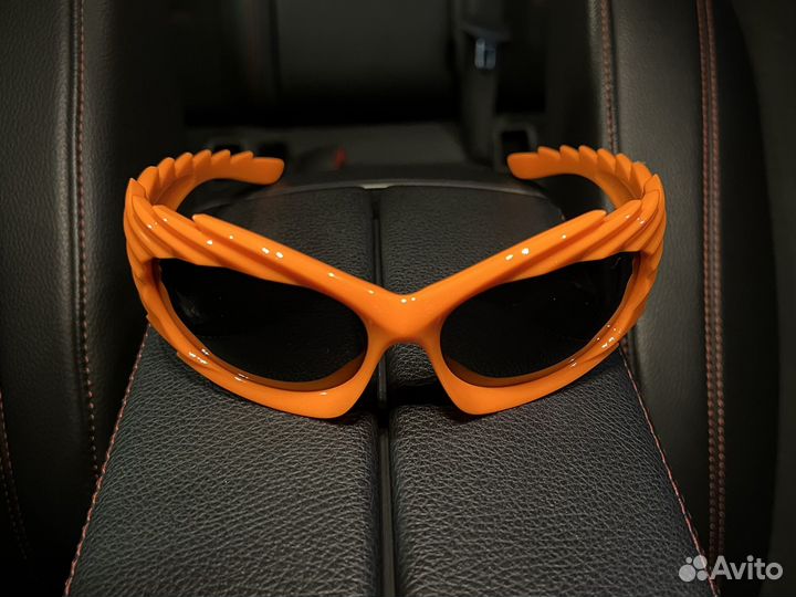 Очки Balenciaga Spike с шипами