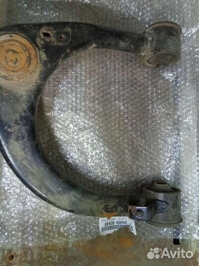 Рычаг верхний lexus LX570