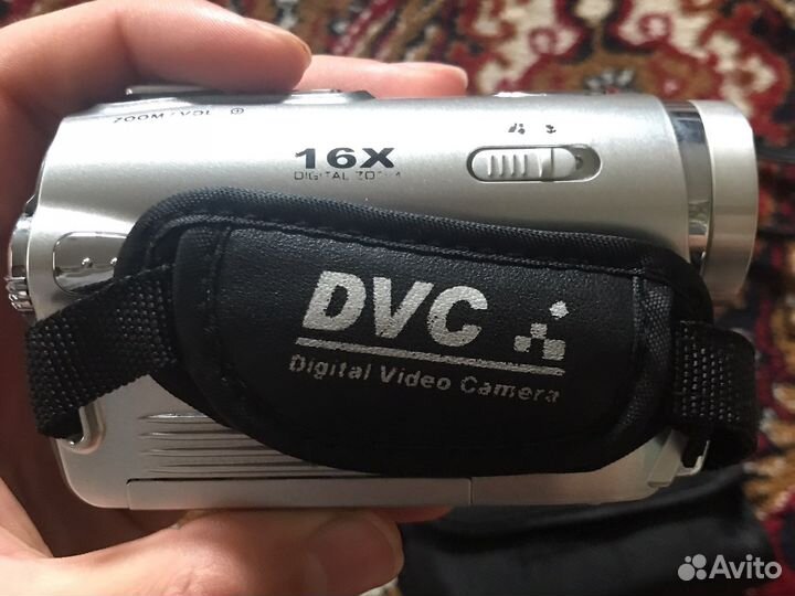 Видеокамера sony Slim