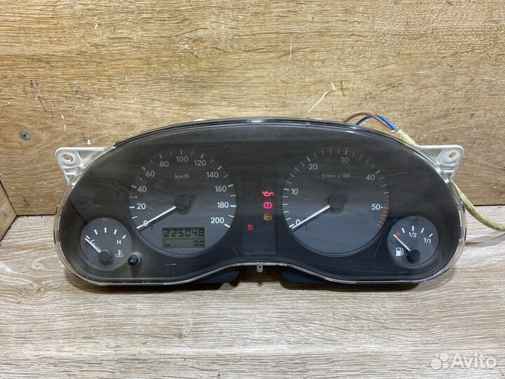 Панель приборов Volkswagen Sharan 1 дизель 1121142