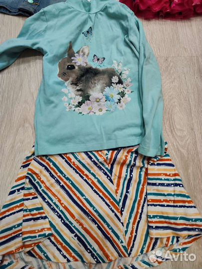 Одежда для девочек комплектом. 128