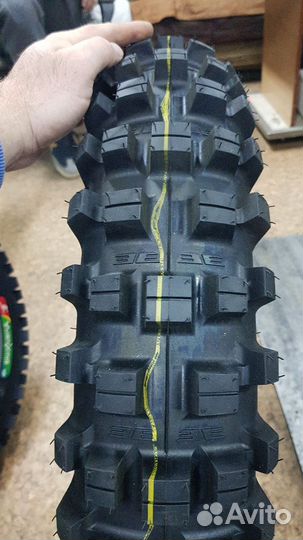 Покрышки эндуро R18