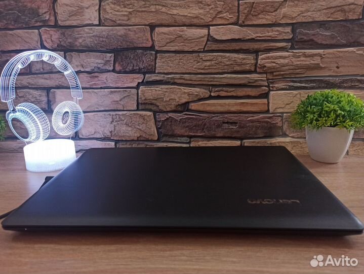 Мощный Игровой ноутбук Lenovo, 2 видеокарты