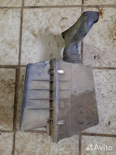 Корпус воздушного фильтра bmw e36