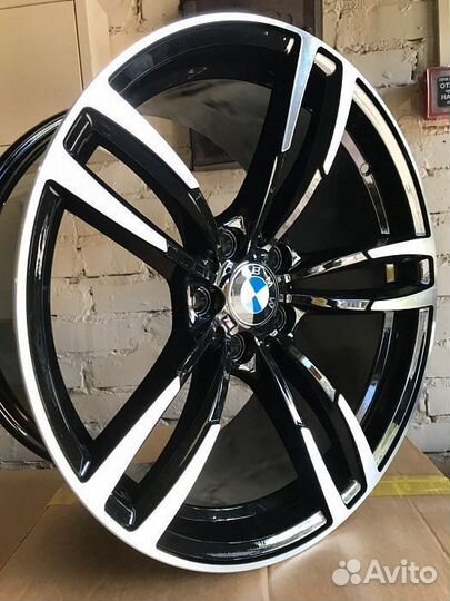 Разноширокие диски R19 для BMW