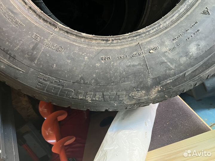 Michelin Latitude X-Ice 265/70 R17