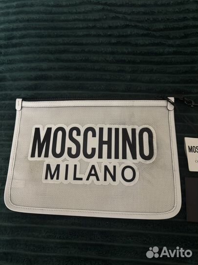 Клатч женский Moschino Milano