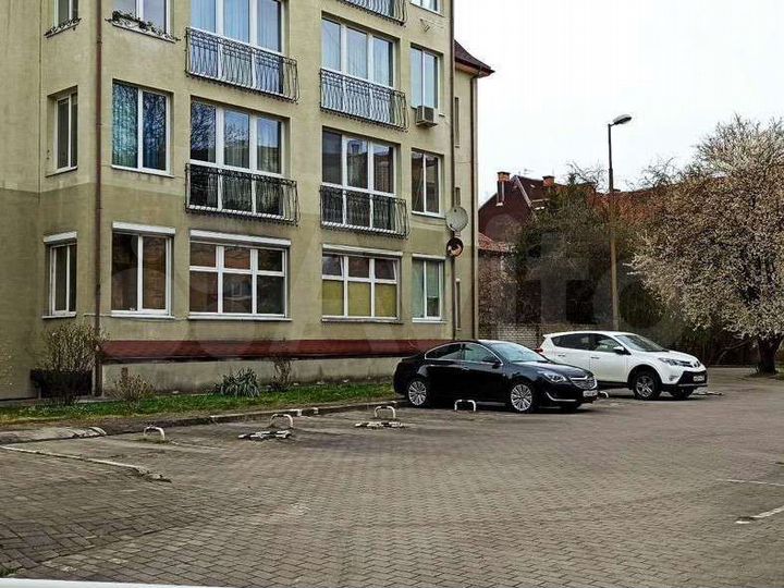 Машиноместо, 16 м²