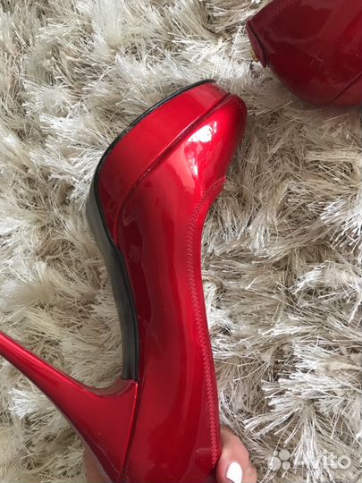 Туфли Stuart Weitzman 9N (на узкую ножку)