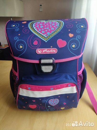 Школьный рюкзак