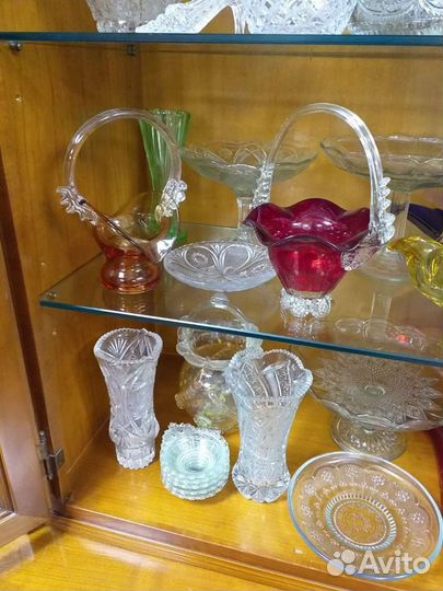 Вазы, конфетницы, фруктовницы, тарелки