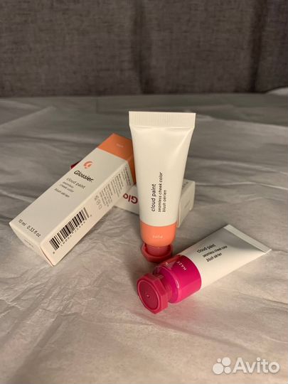 Glossier блеск румяна