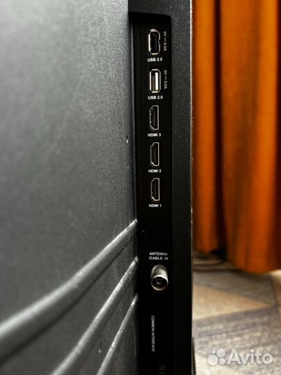 Телевизор на запчасти TCL. L48P1FS 48