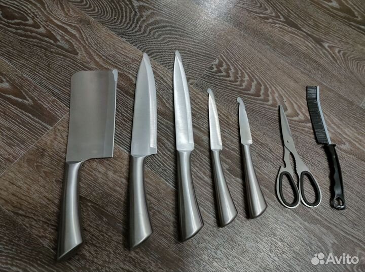 Набор кухонных ножей