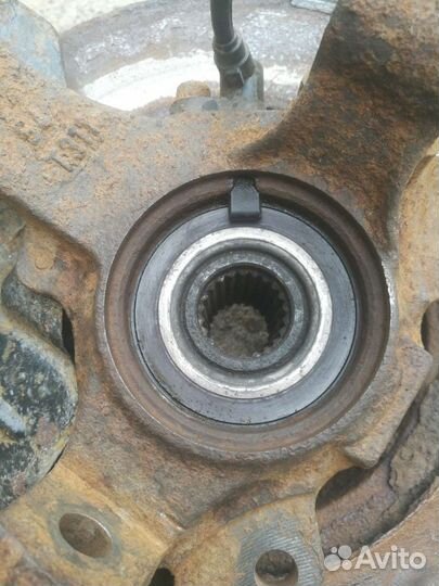 Кулак поворотный левый Фиат Албеа