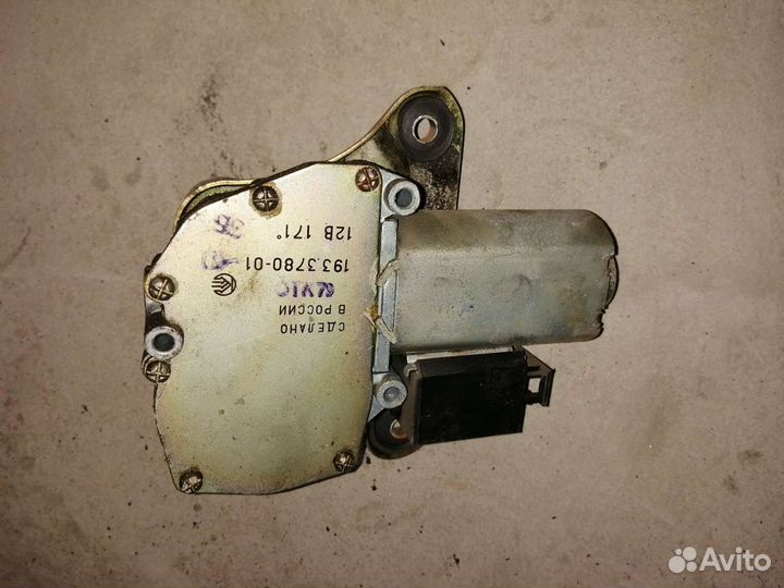 Моторчик заднего дворника шевроле нива