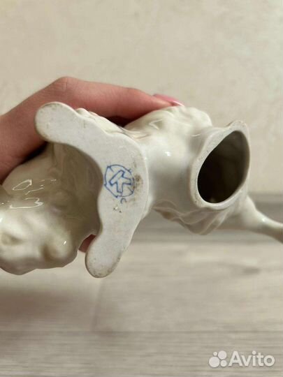 Фарфоровые статуэтки бык як