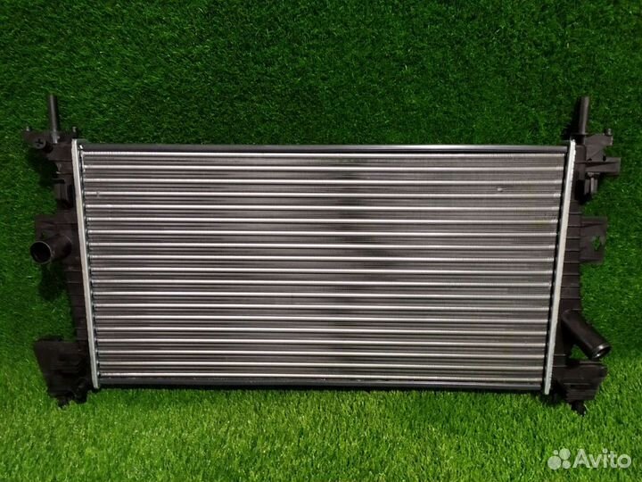 Радиатор ford focus III