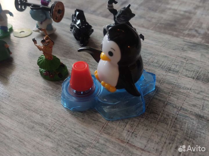 Игрушки kinder surprise