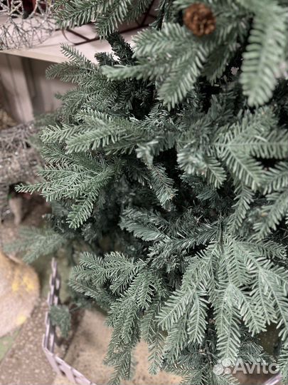 Елка полу-литая искусственная 