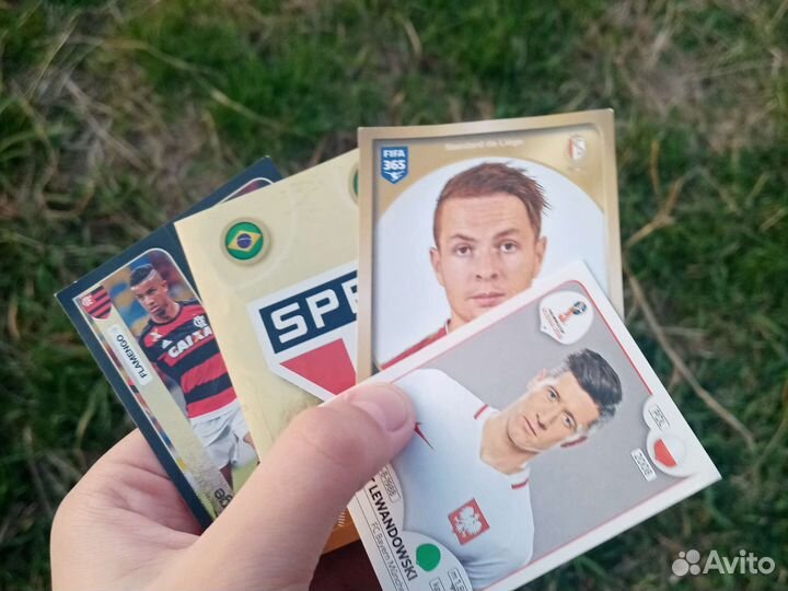 Карточки коллекционные разных лет и разных видов