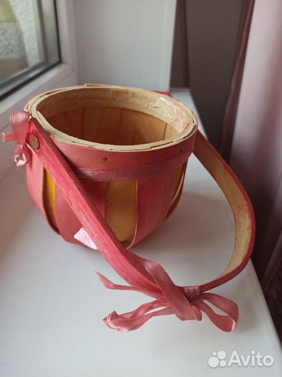 Корзина плетеная