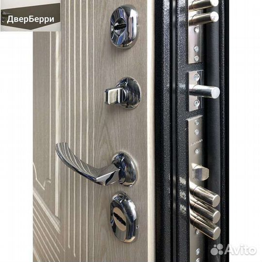 Дверь входная металлическая с терморазрывом