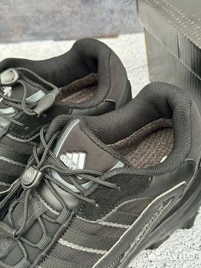 Кроссовки Adidas Gore Tex