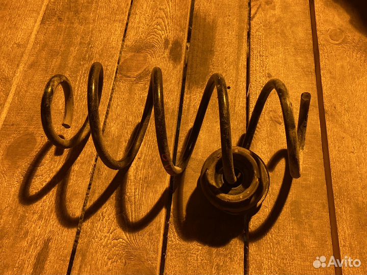 Пружина передняя volkswagen polo