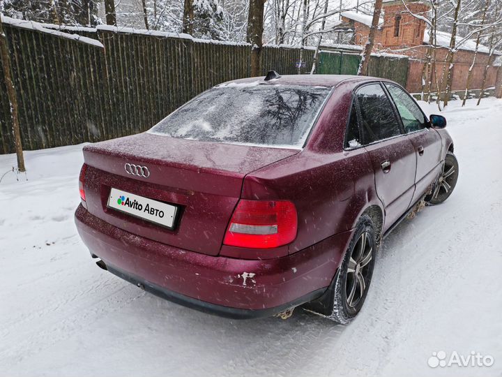 Audi A4 1.6 МТ, 1999, 487 000 км